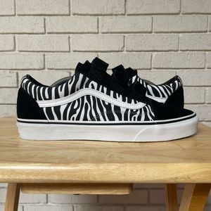 Vans Old Skool V (Suede/Zebra)